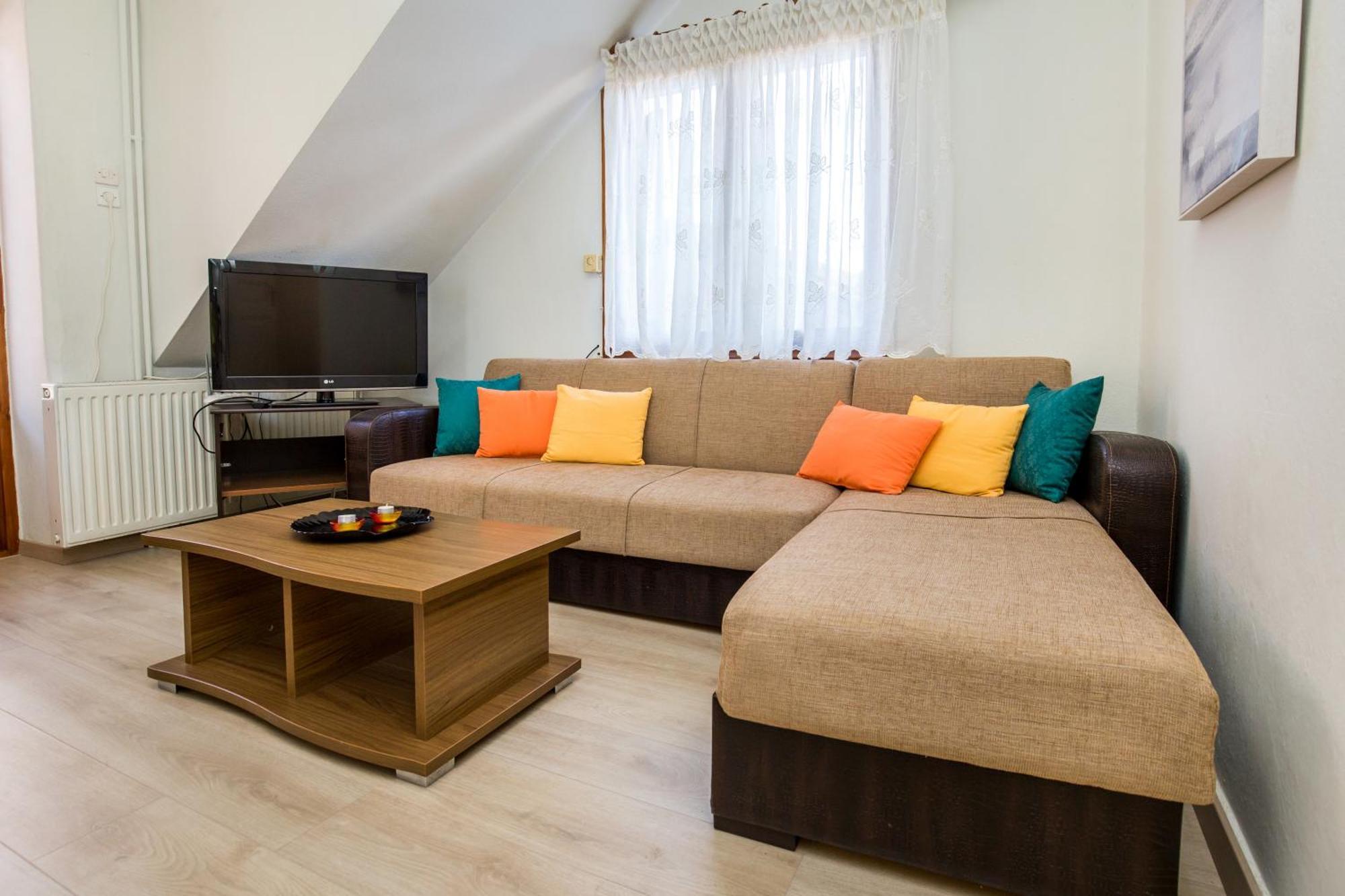 شقة House Stella يميناريا المظهر الخارجي الصورة