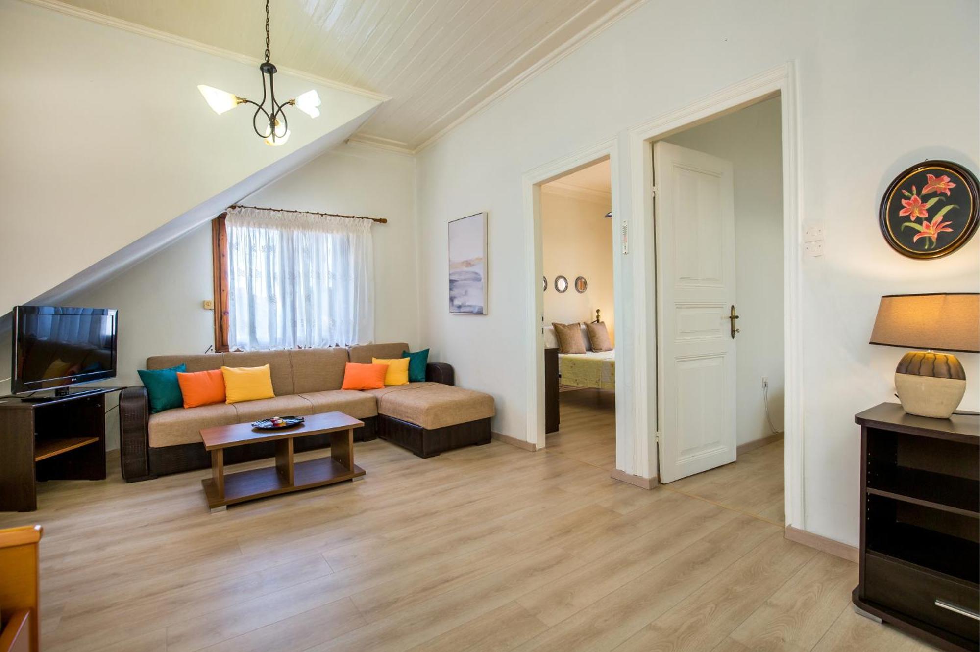 شقة House Stella يميناريا المظهر الخارجي الصورة
